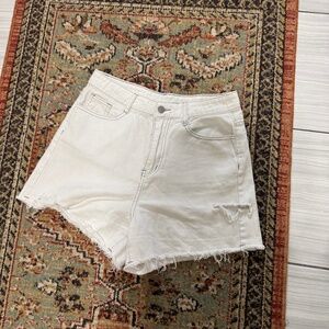 White high waisted shorts